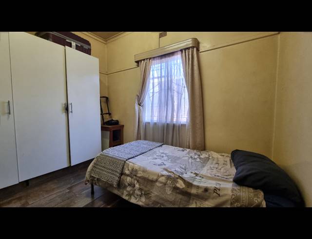 3 BEDROOM HOUSE RENTED IN VILLIERIA